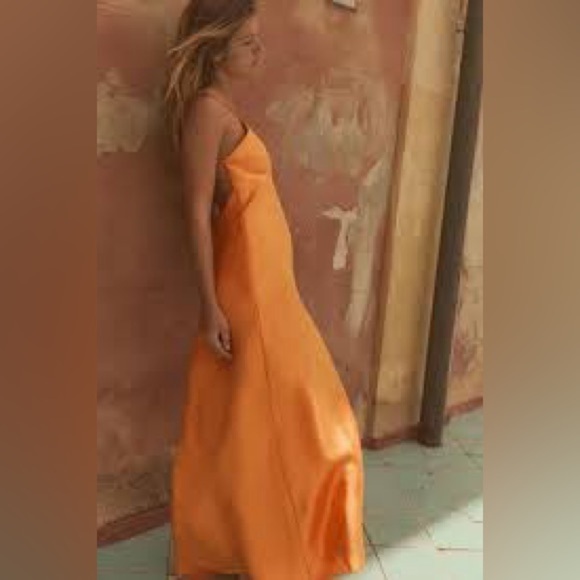 NWT ZARA ORANGE SATIN MIDI DRESS SIZE L - Picture 6 of 17